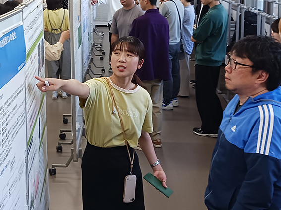 修士課程、研究中間発表会｜生物圏環境学科