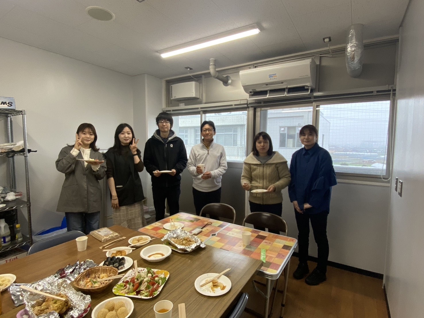 S__253812739 line.jpg