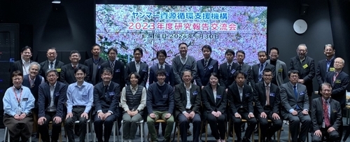 集合写真カット.jpg