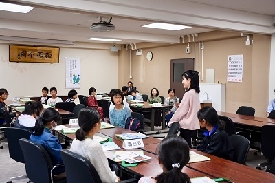 閉校式（意見交換会）の様子