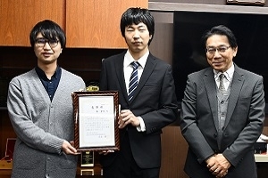 生命科学・化学専攻1年　林 貴之さん