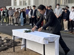 慰霊祭の様子