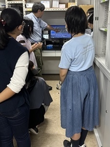 『細胞の中のオルガネラを見てみよう』講座の様子