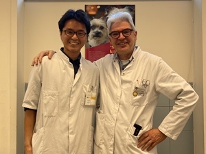 Dr. Galacの同僚であり伴侶動物内分泌学の第一人者のDr. Kooistraと